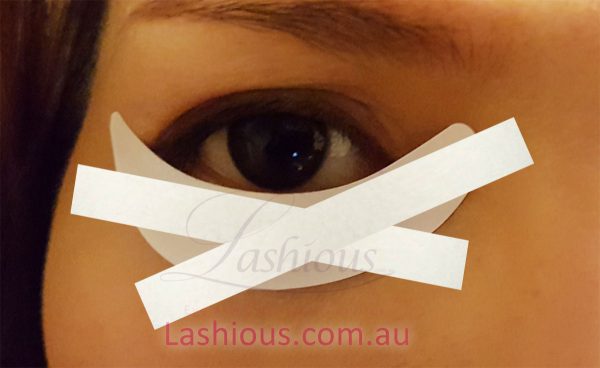 Gel-free soft patch for eyelash extension